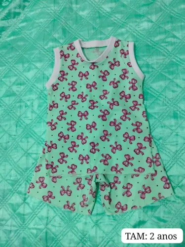 Roupa infantil 