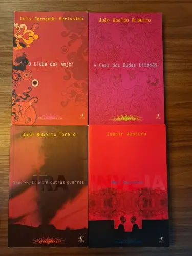 4 Livros da Coleção Plenos Pecados: Gula, Ira, Inveja e Luxúria