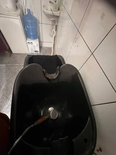Vendo lavatório com aquecedor