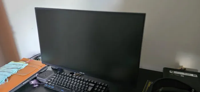 Monitor Asus Gamer 24 165hz 0,5ms - Suporte ELG de pistão