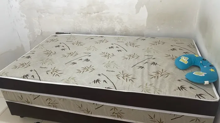 Vendo Cama Solteirão