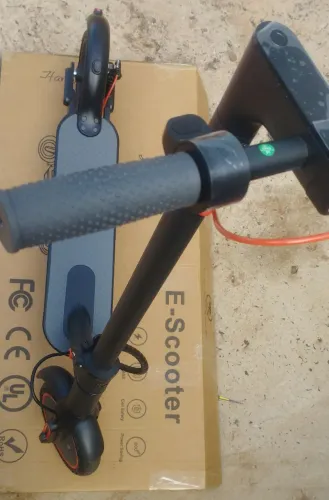 Patinet eletrônica. adulto 500w bateria 36v 7.8AP velocidade 30 Km/h autonomia 21km