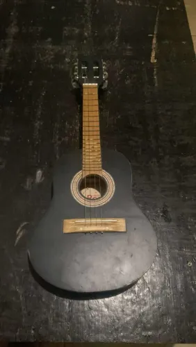 Troco cavaquinho em violão