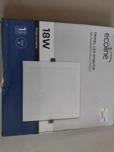 06 painéis de LED para ambientes