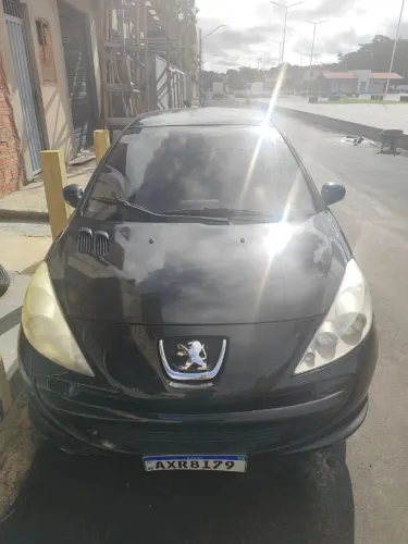 Peugeot 207 Sedan Passion XR 1.4 Flex 8V 4P 2013