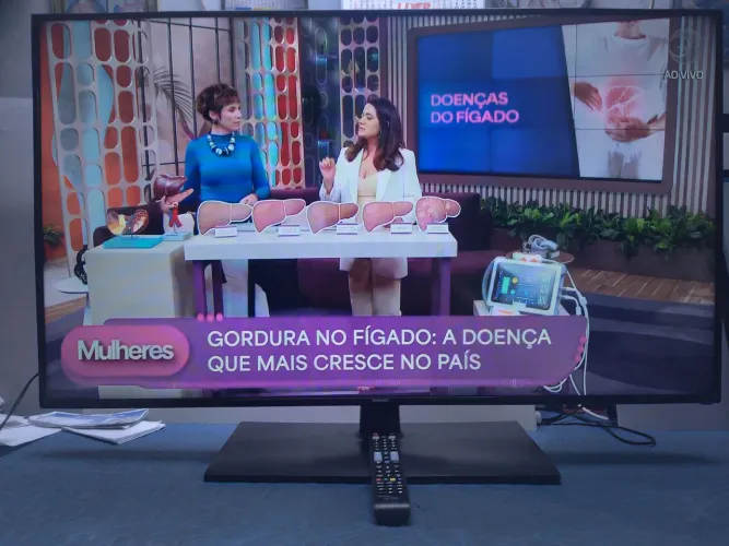 TV SANSUNG 48 " LED DIGITAL NÃO É SMART!