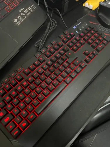 Teclado Gamer Seminovo