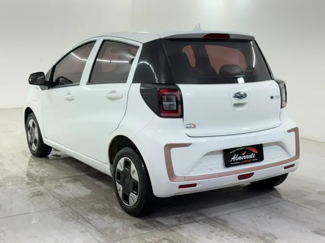 JAC E-JS1 62cv 5P Aut. (elétrico) 2023