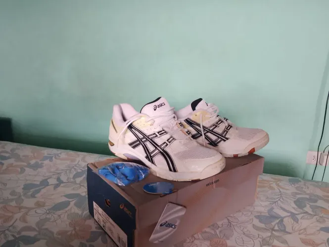 Tênis masc Asics Gel Rocket