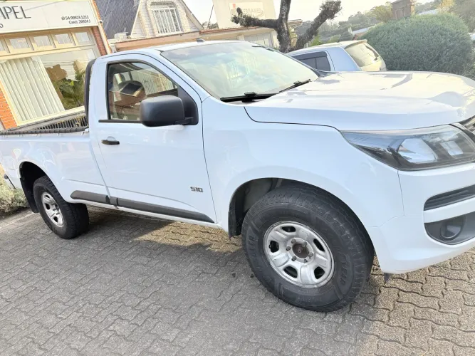 Chevrolet S10 Pick-up LS 2.8 TDI 4X4 CS Diesel 2020