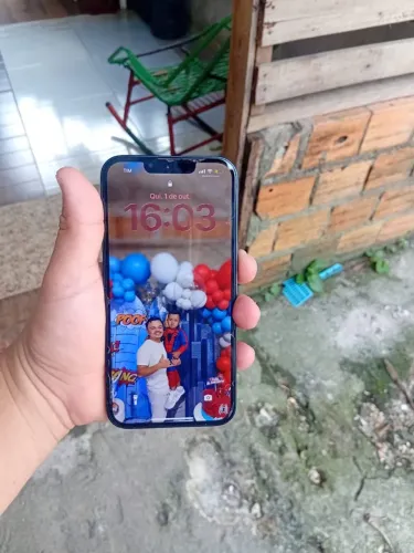 iPhone 13 
