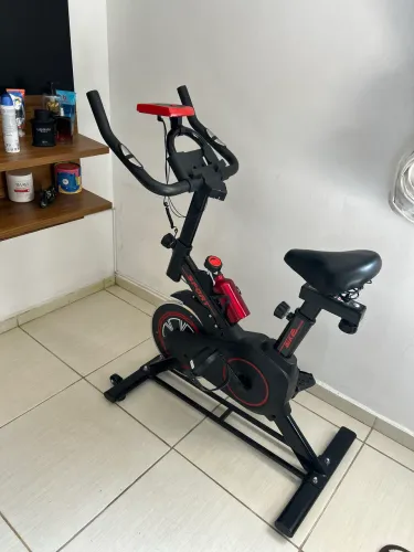 Vendo Bicicleta Spinning Inércia Ergonomica Fit Sport Preta Verm C