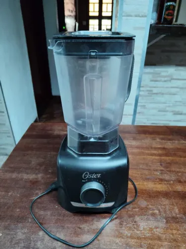 Liquidificador Oster 