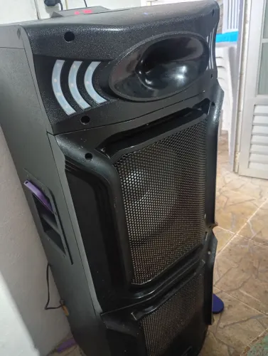 Vendo torre de som excelente estado