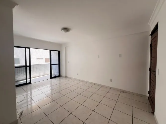 Apartamento para Venda em João Pessoa, Cabo Branco, 4 dormitórios, 2 suítes, 4 banheiros, 