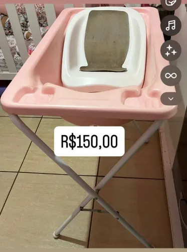 Banheira com suporte