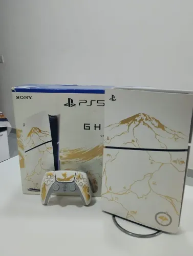 PS5 SLIM Edição Limitada Ghost of Yotei