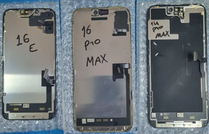 Telas originais de iphone retirada em perfeito estado