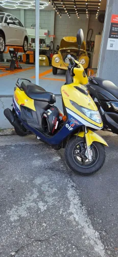 BURGMAN 125 2008