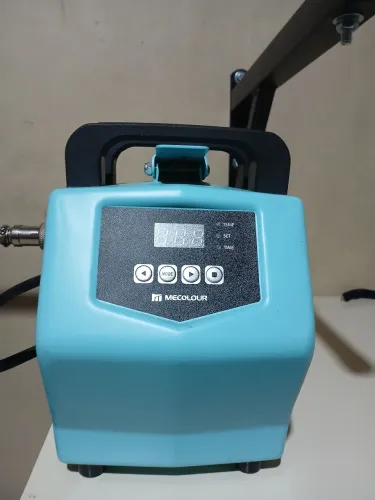 Prensa térmica para canecas 220v