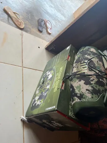 Vendo JBL 3 novinha 