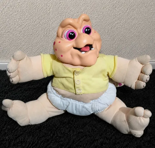 Baby família dinossauro funcionando perfeitamente e falando inglês, item de colecionador!