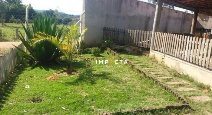 Chácara com 4 dormitórios à venda, 2000 m² por R$ 700.000 - Congonhal/MG