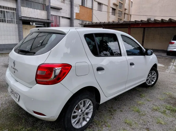 Renault Sandero Authentique Flex 1.0 12V 5P 2018