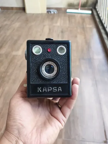 Camera fotográfica antiga