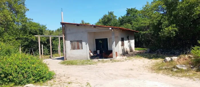 ? Casa em meio à natureza - ambiente tranquilo e arborizado