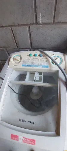 Maquina de Lavar 7,5Kg Eletrolux
