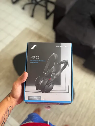 Sennheiser Hd 25 - Fone De Ouvido Cor Black