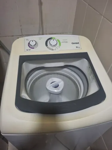 Maquina de Lavar roupas 9kg