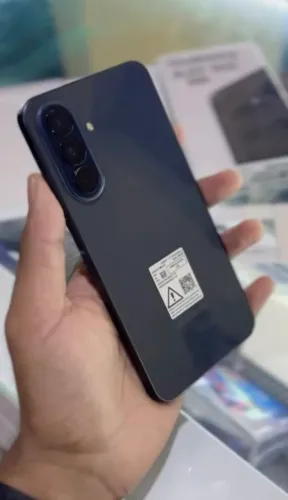 Samsung A37 (5G) preto 256Gb/8+ Novo Lacrado - Tela AMOLED - Câmera 50MP