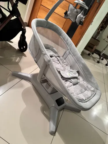 Cadeira de descanso para bebê com músicas/bluetooth 3 movimentos diferentes da MASTELA