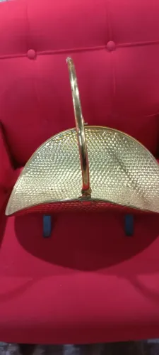 Porta revista em latão