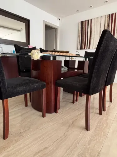 Mesa Madeira, Tampo de Vidro e Seis Cadeiras
