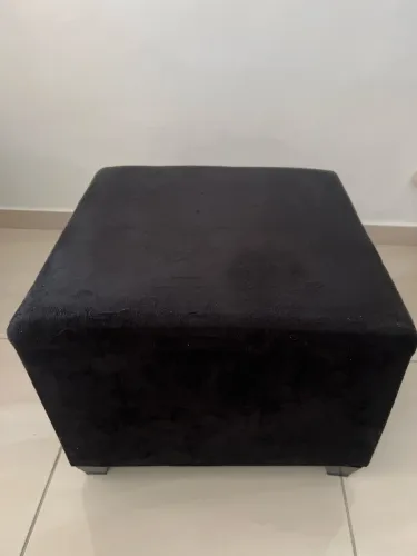 Puff grande preto 62cm x60  quadrado