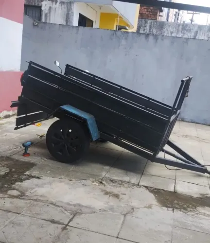 Carrocinha aberta emplacada