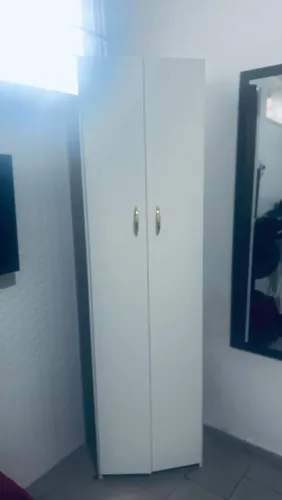 Armário multiuso