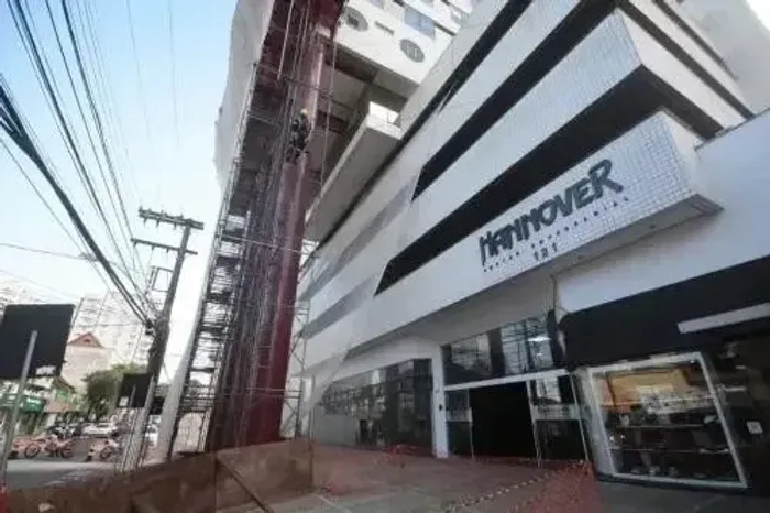 SALA COMERCIAL no CENTRO com 0 quartos para VENDA, 127 m²