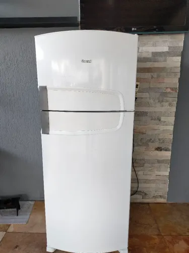 Geladeira Consul dgelo 425 litros. 