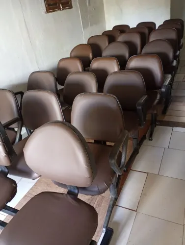 Cadeiras para salão