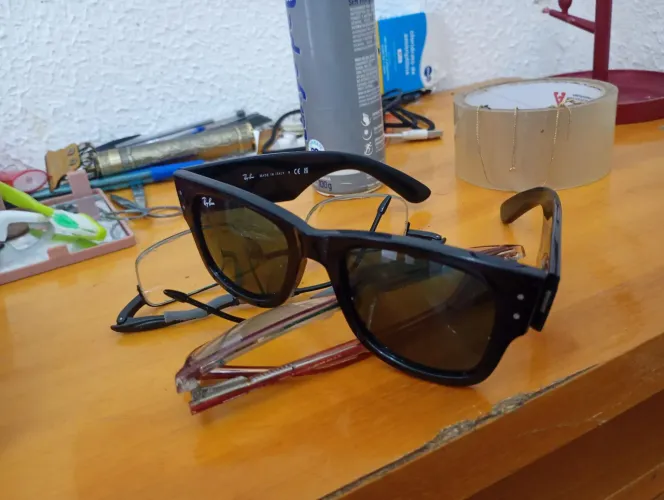 Óculos de sol Ray ban feminino e masculino made in italy CE