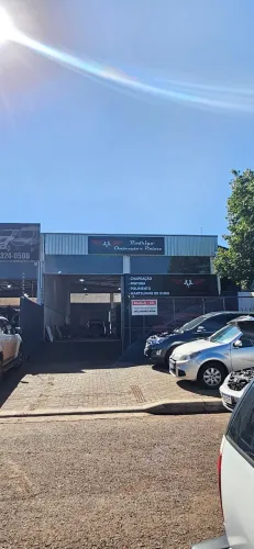 Aluga-se barracão de 390m²