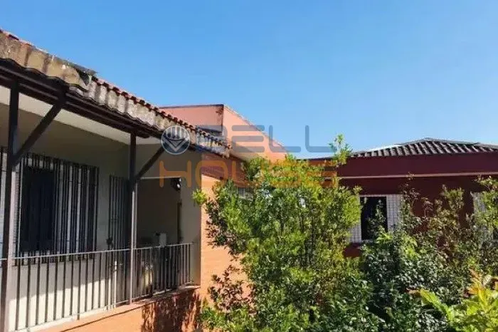 Casa Comercial para Venda e Locação, 471m² com 6 quartos e 5 vagas - Vila Bastos, Santo An