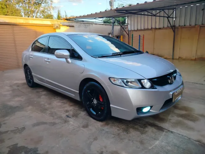 Honda Civic Sedan EXS 1.8/1.8 Flex 16V Aut. 4P 2008