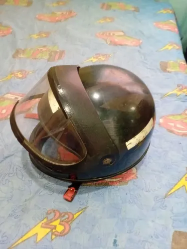 Capacete moto número 60