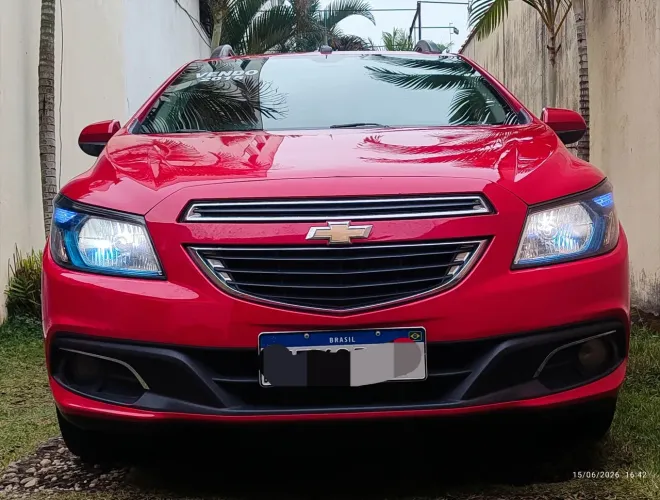 Chevrolet Onix Hatch LTZ 1.4 8V Flex Power Mec. 4P 2014