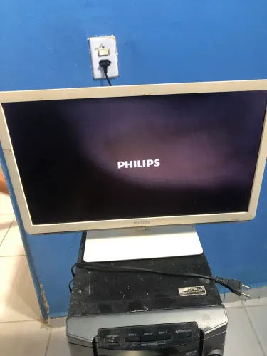 Tv Philips para reparo